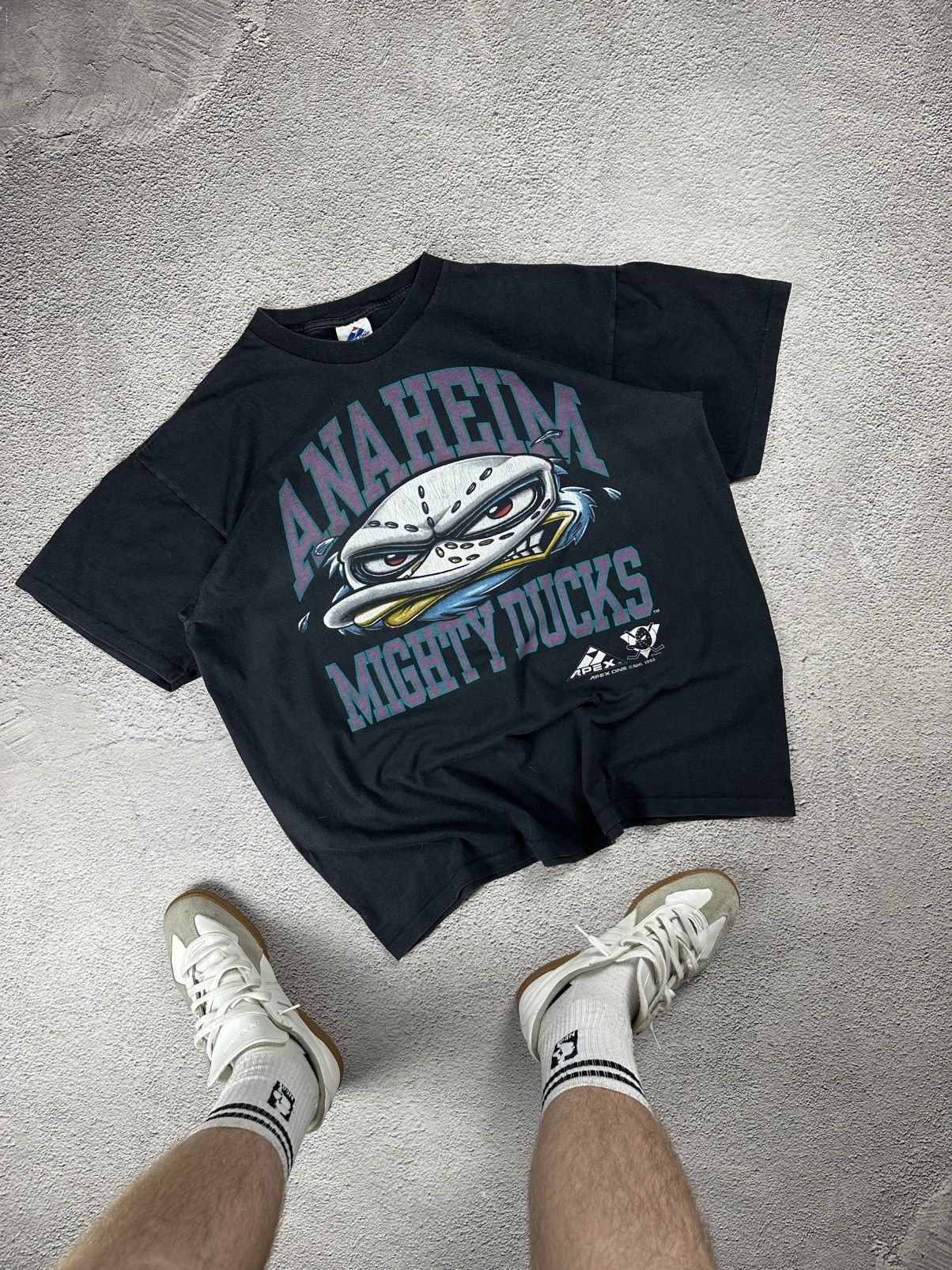 Apex One Vintage 1993 Anaheim Mighty Ducks T-Shirt Apex One NHL USA Size US XL / EU 56 / 4 - 1 Thumbnail