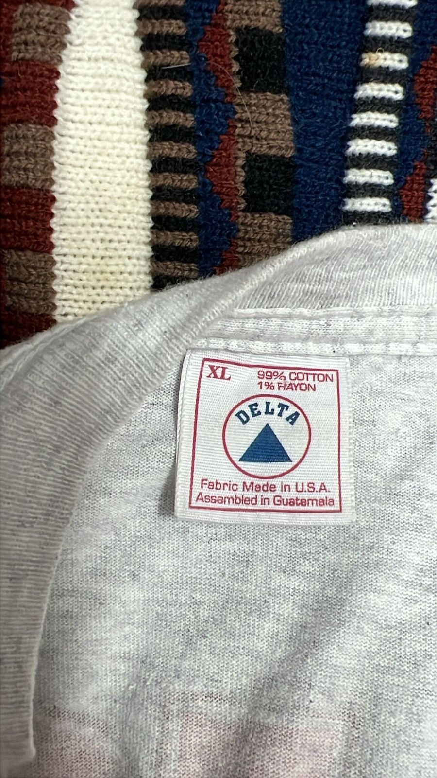 Delta 1996 Lords gym vintage shirt Size US XL / EU 56 / 4 - 5 Thumbnail