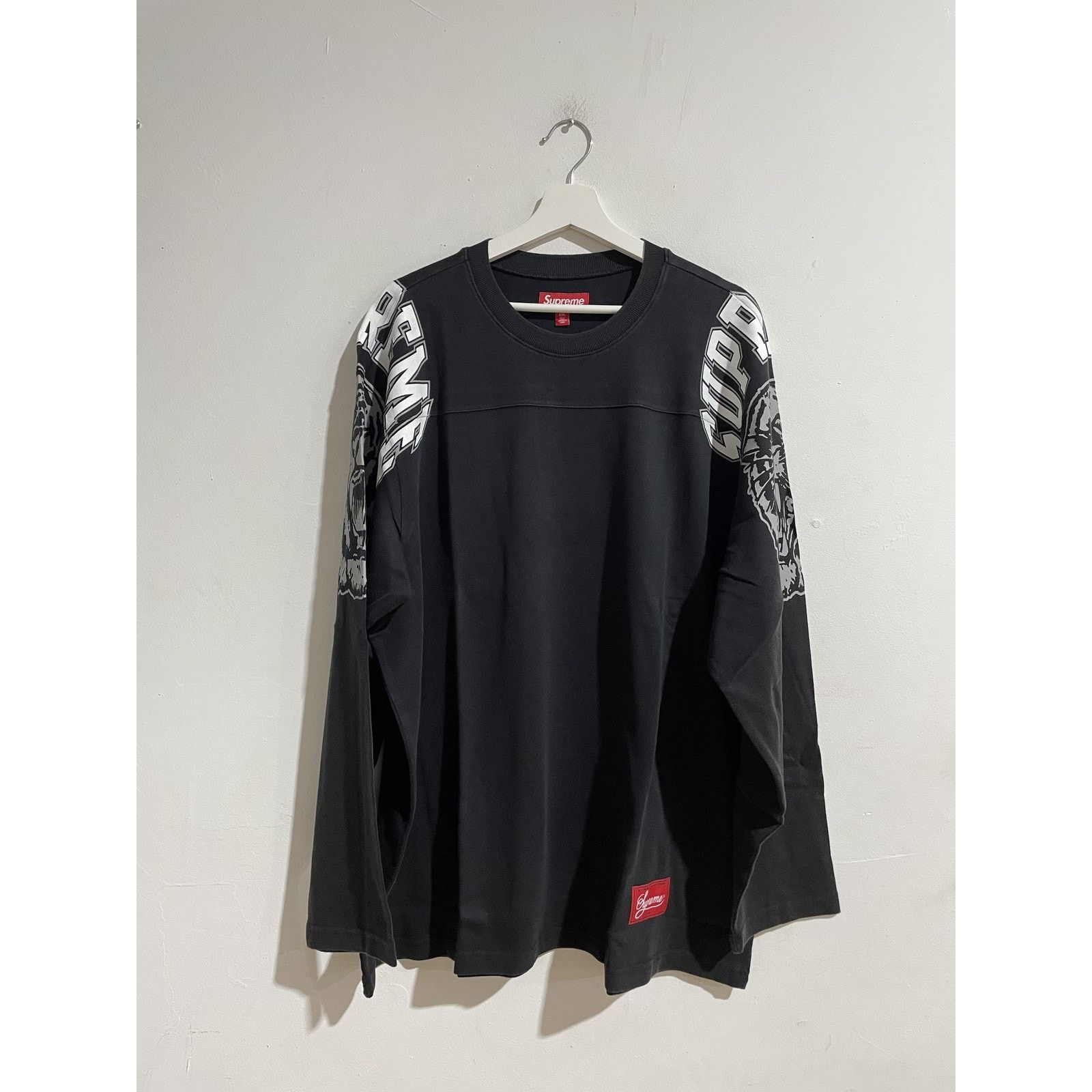 Supreme SUPREME MASCOT L/S FOOTBALL TOP SIZE XXL NEW | Grailed