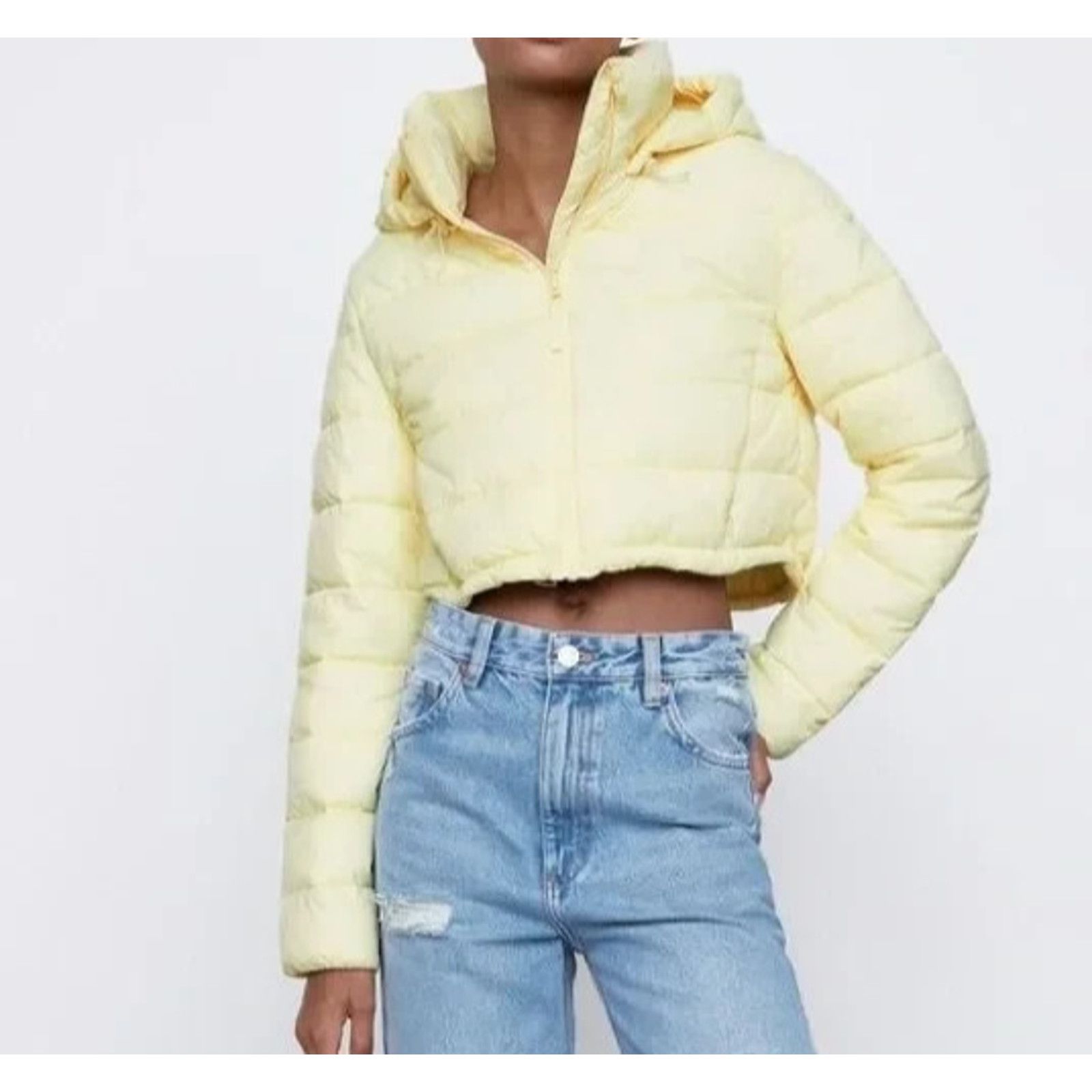 Zara Zara Cropped Puffer Jacket Yellow girl Small A001465 Size S / US 4 / IT 40 - 1 Thumbnail