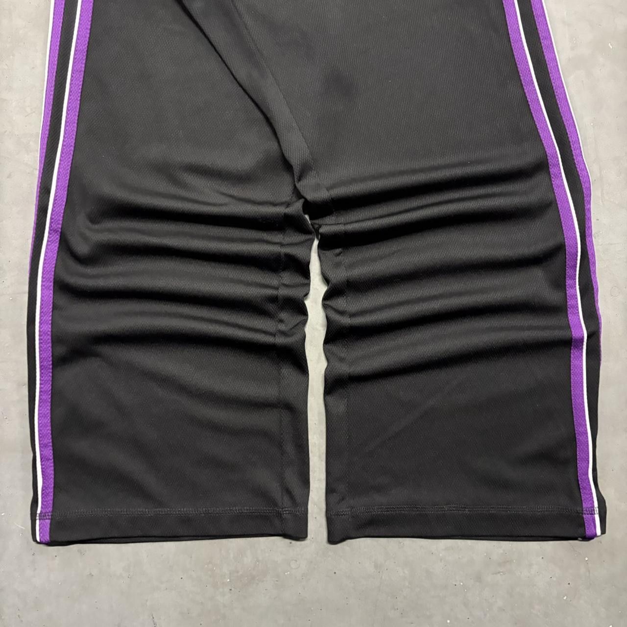 Vintage Crazy Vintage Y2K/2000s Baggy Black Purple Striped Wideleg Trackpants! Size US 32 / EU 48 - 4 Thumbnail