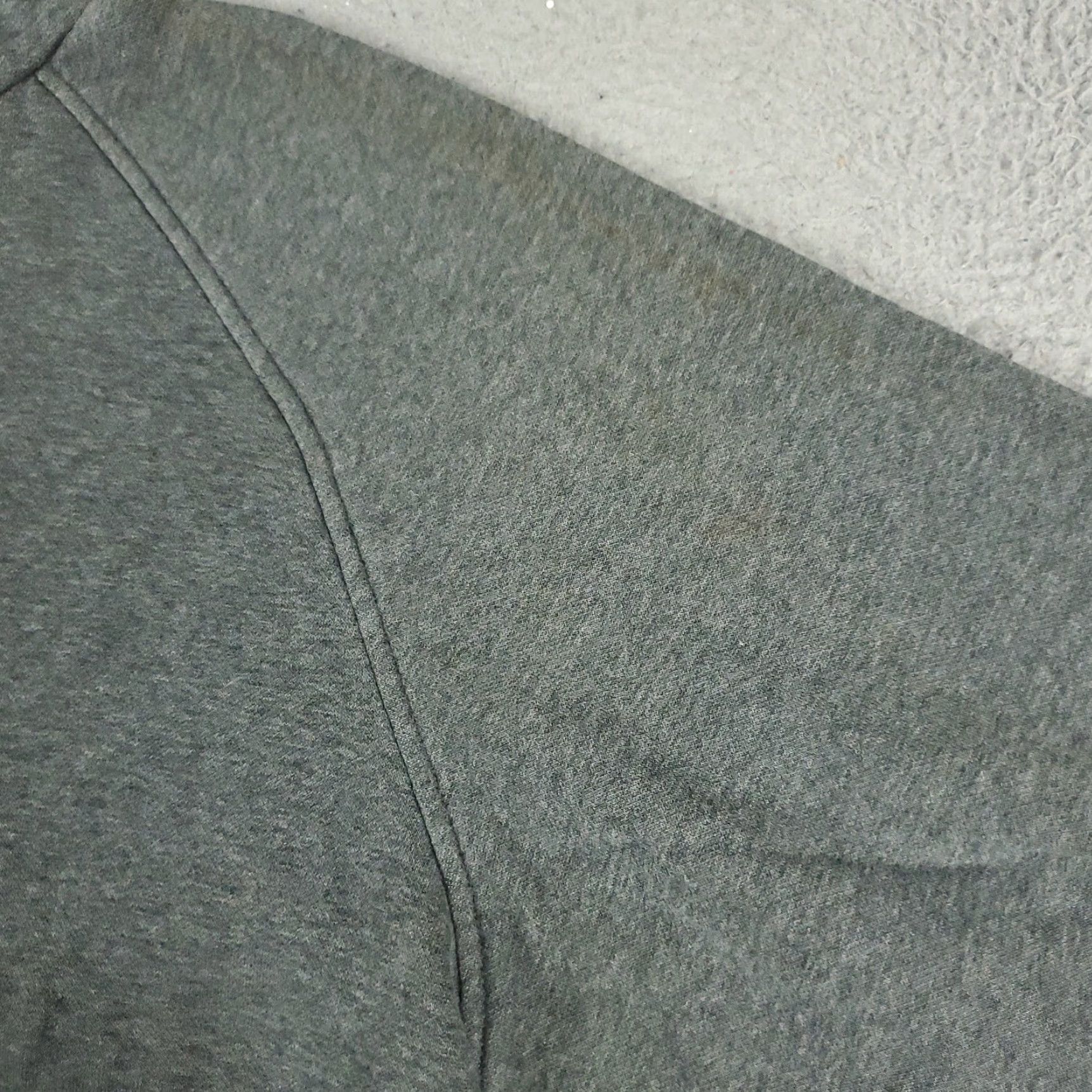 Adidas Adidas Sweatshirt Hoodie Pullover Hooded Sweatshirt Mens Large Gray Casual Slim Fit? Size US L / EU 52-54 / 3 - 3 Thumbnail