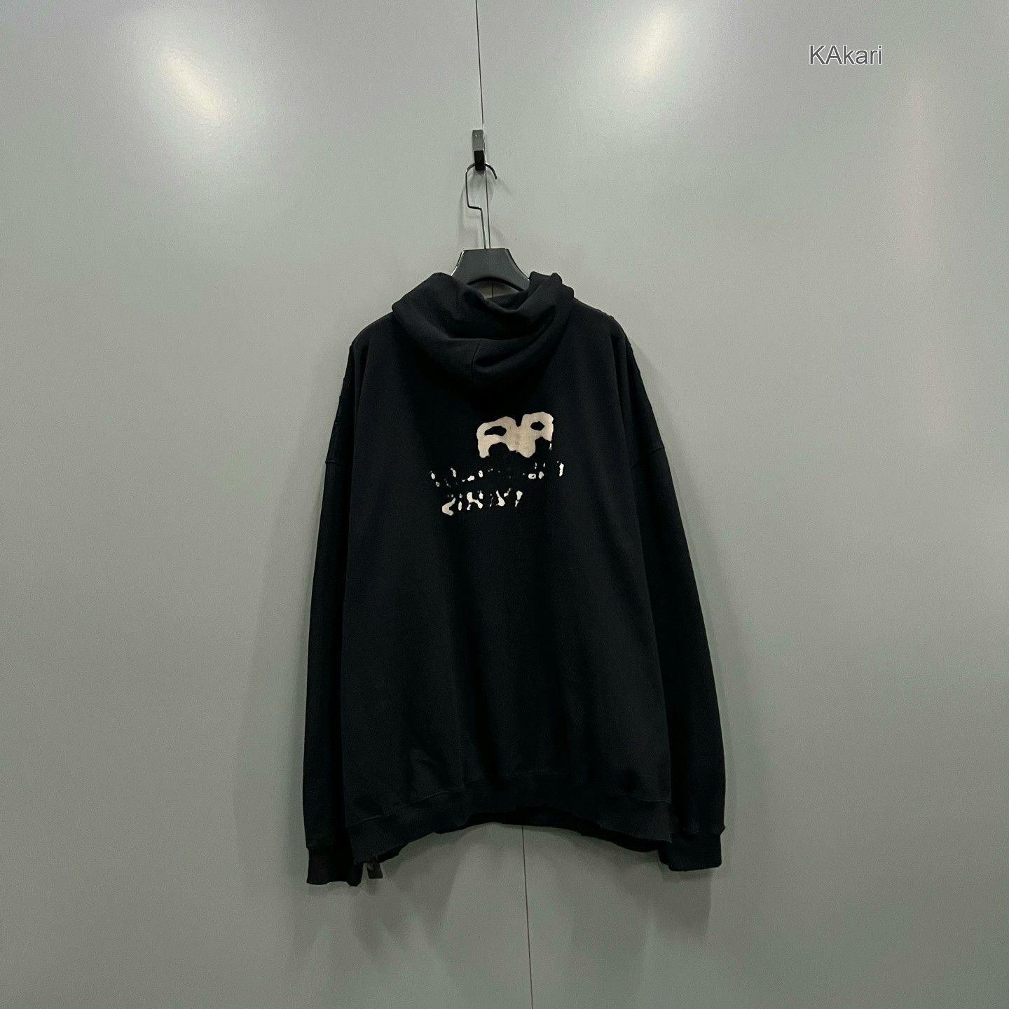 Balenciaga Balenciaga Graffiti BB Logo Hoodie Size US M / EU 48-50 / 2 - 2 Thumbnail