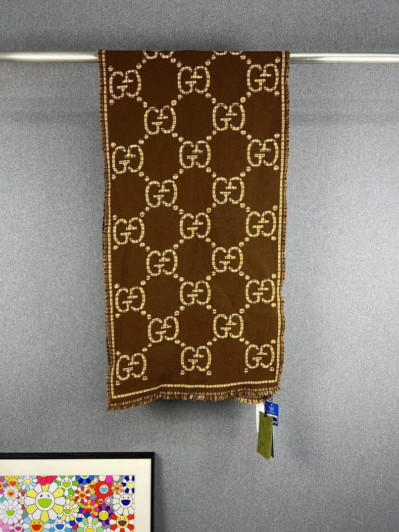 Gucci Gucci Logo Scarf in Brown Color - dmc Size ONE SIZE - 1 Thumbnail