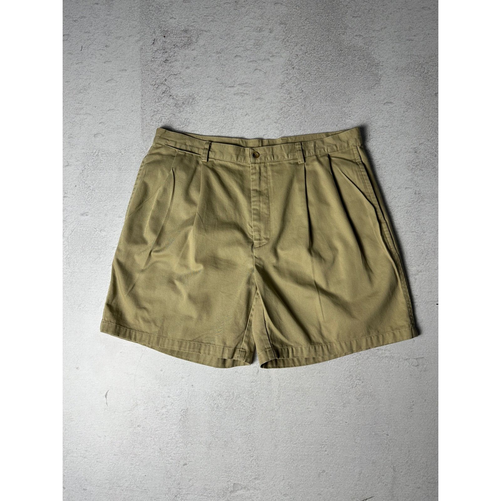 Nautica Vintage Nautica Brown Chino Pleated Shorts - Men's 38 Size US 38 / EU 54 - 1 Thumbnail