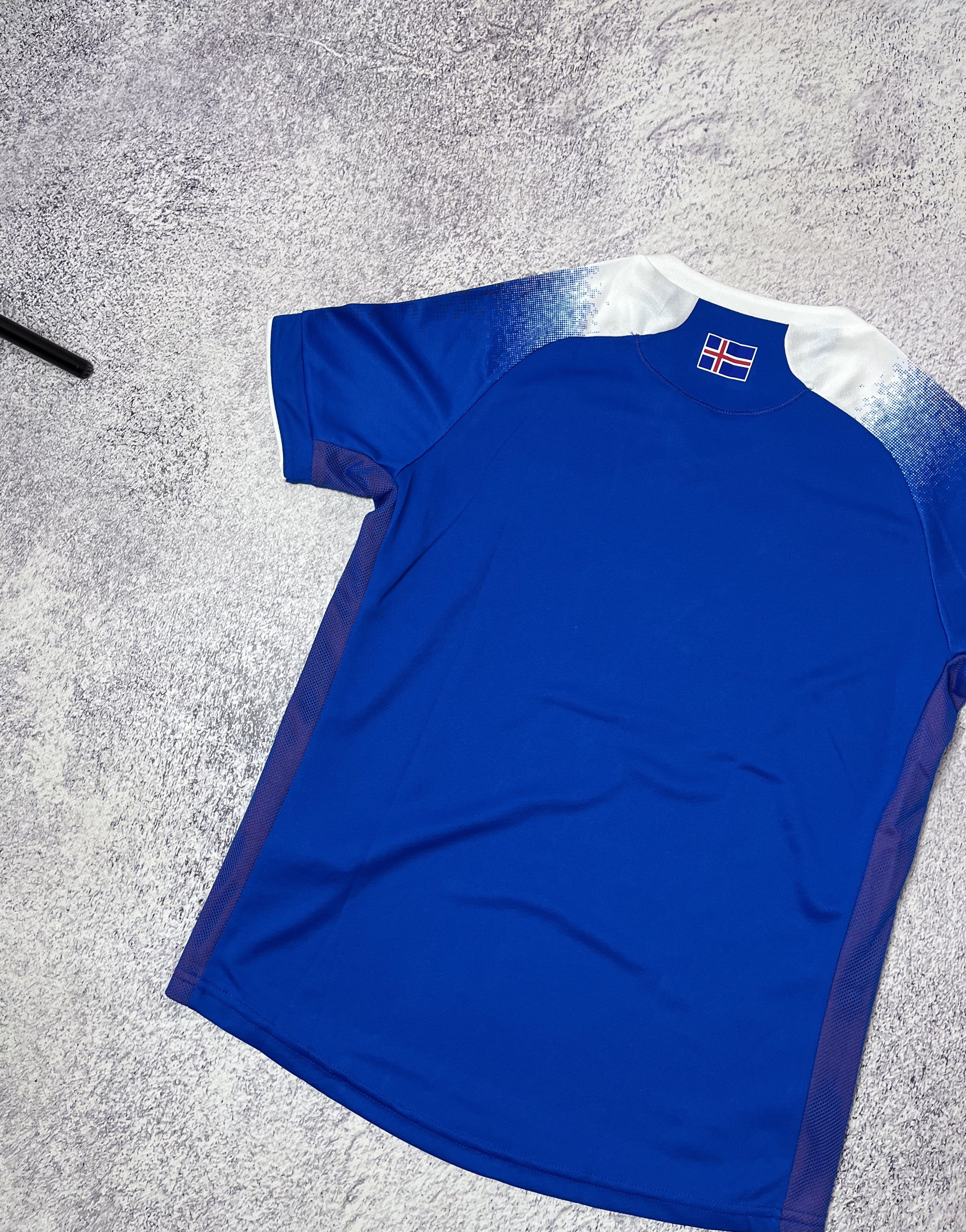 Errea Men soccer jersey Iseland KSI size Xs errea sport Size US XS / EU 42 / 0 - 16 Thumbnail