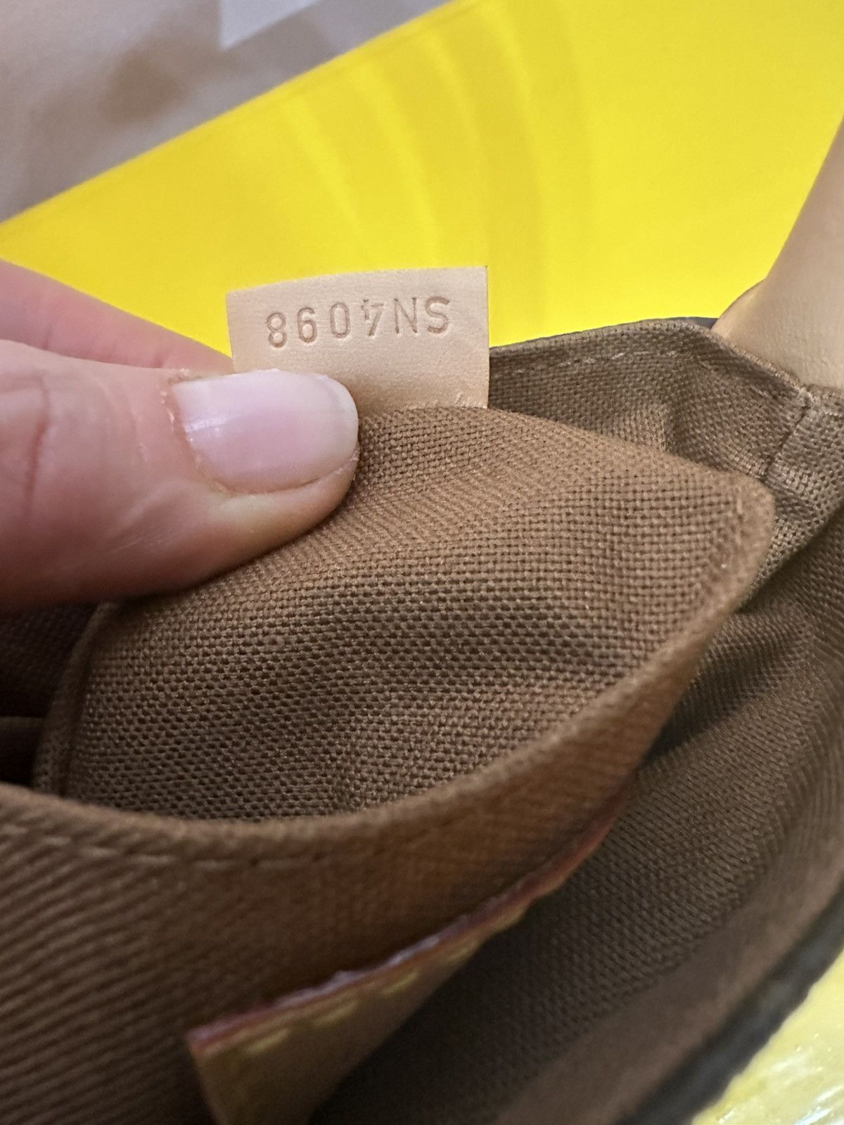 Louis Vuitton Louis Vuitton x Comme des Garçons “Party” Shoulder Bag Size ONE SIZE - 7 Thumbnail