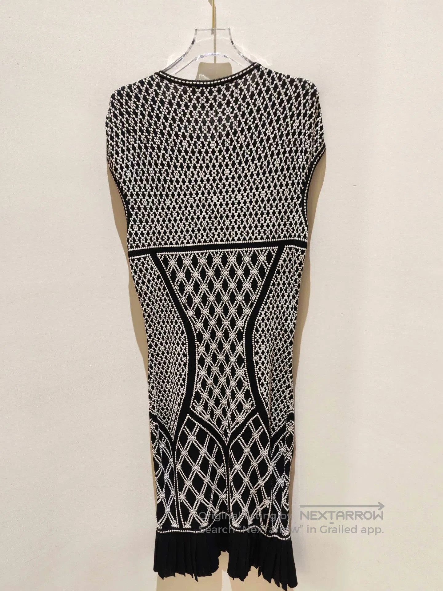 Alexander McQueen Alexander McQueen Heavy Work Dress M. Size M / US 6-8 / IT 42-44 - 3 Thumbnail
