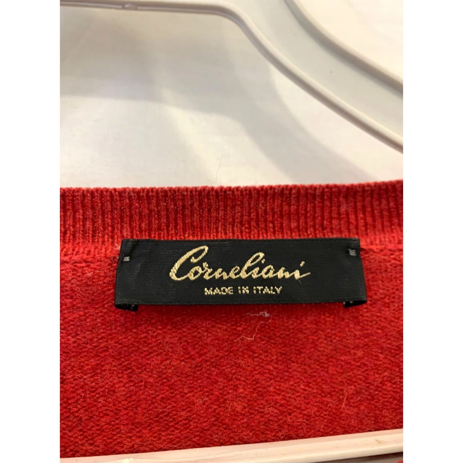 Corneliani Corneliani Red Crewneck Sweater Knit Pullover Men’s XL Italy Luxury Wool Cashmere Blend, Pre-owned / Fair, Holes Size US L / EU 52-54 / 3 - 3 Thumbnail