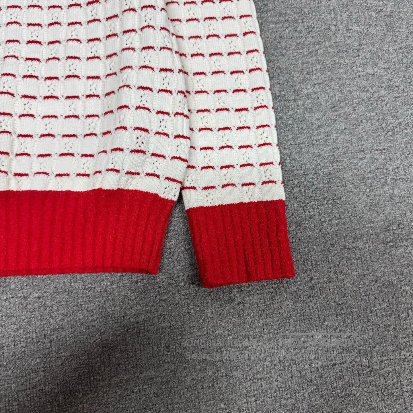 Chanel Chanel Double-C embroidered round-neck short knit sweater| Size S / US 4 / IT 40 - 5 Thumbnail