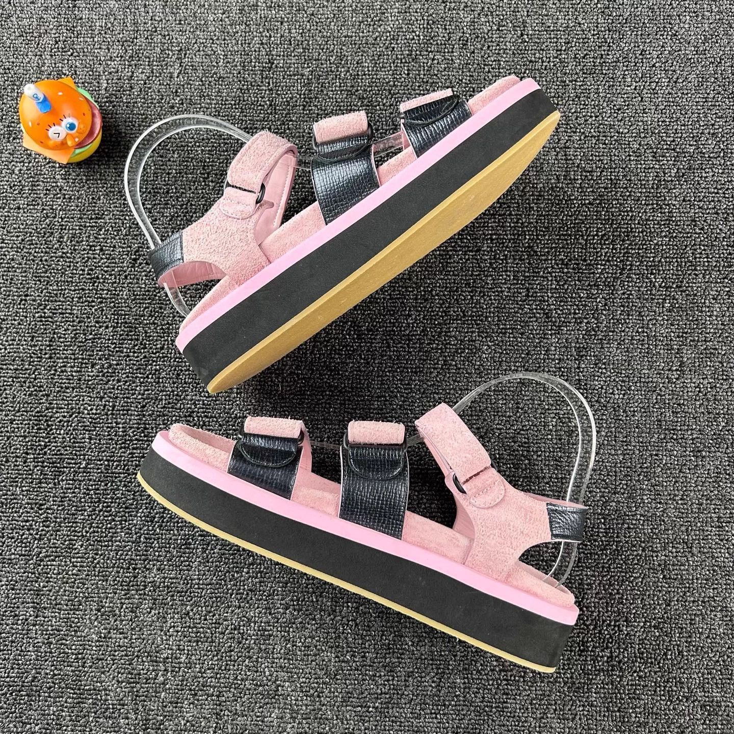 Chanel Chanel Pink Suede CC Logo Heeled Sandals 38 Size US 7 / IT 37 - 3 Thumbnail