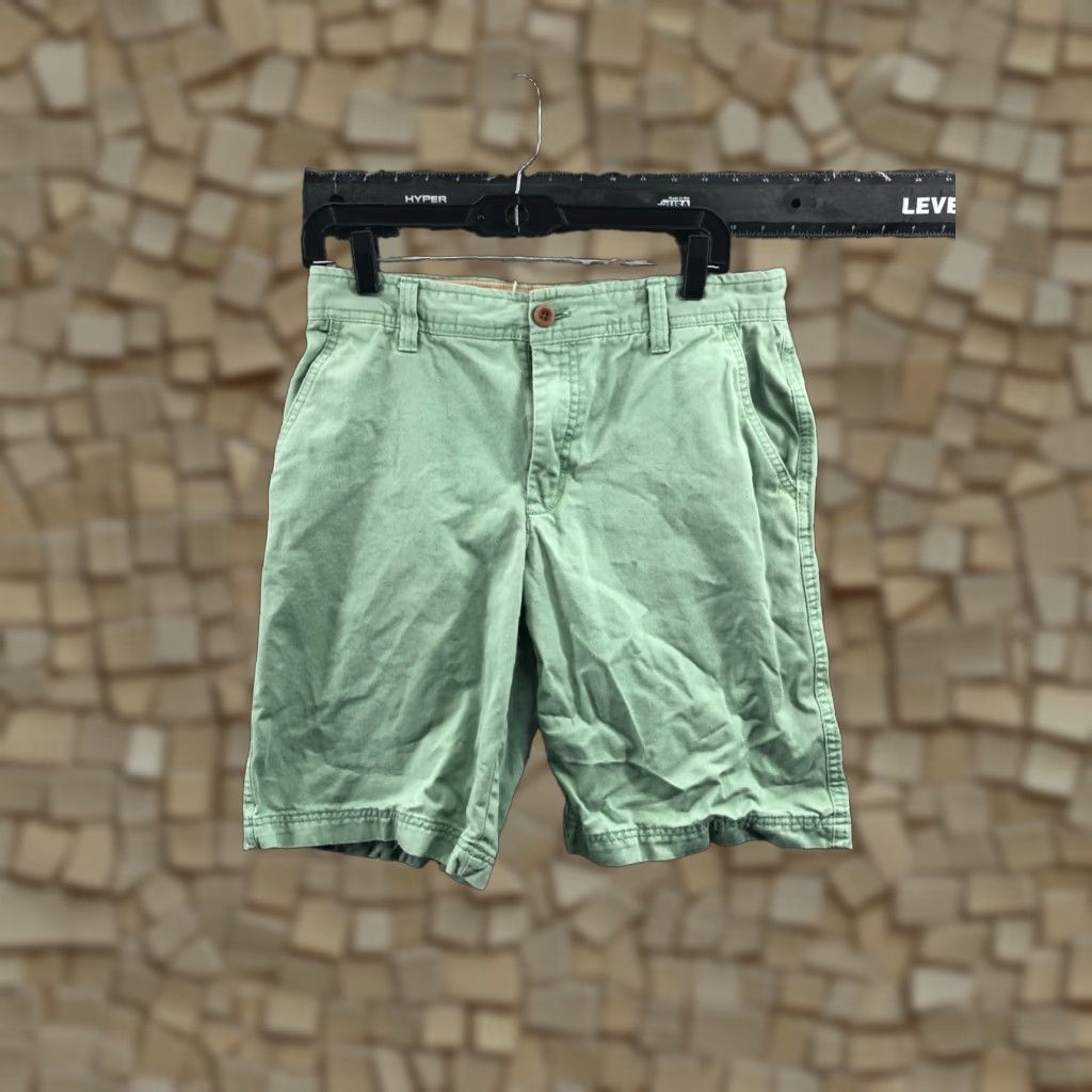 Izod IZOD Chino Shorts Mens 30 Mid Rise Medium Wash Green Color 5-Pocket Design Casual Cab Heft? Size US 30 / EU 46 - 1 Thumbnail