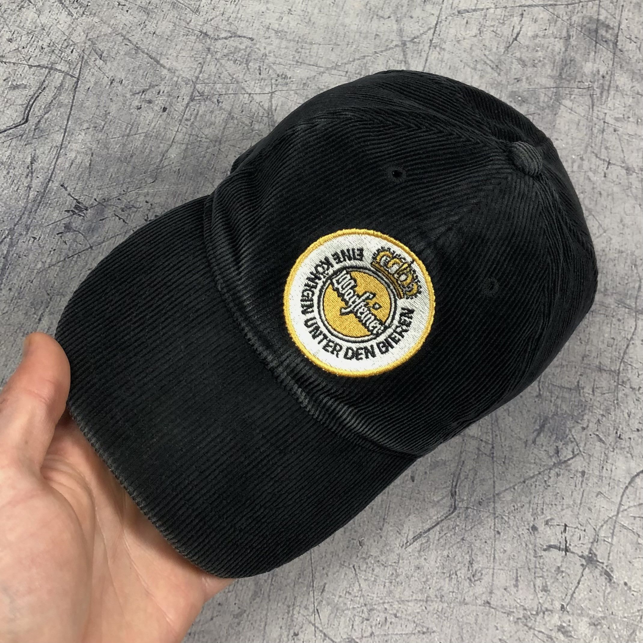 Vintage Vintage Warsteiner Corduroy Cap 90s Size ONE SIZE - 2 Thumbnail