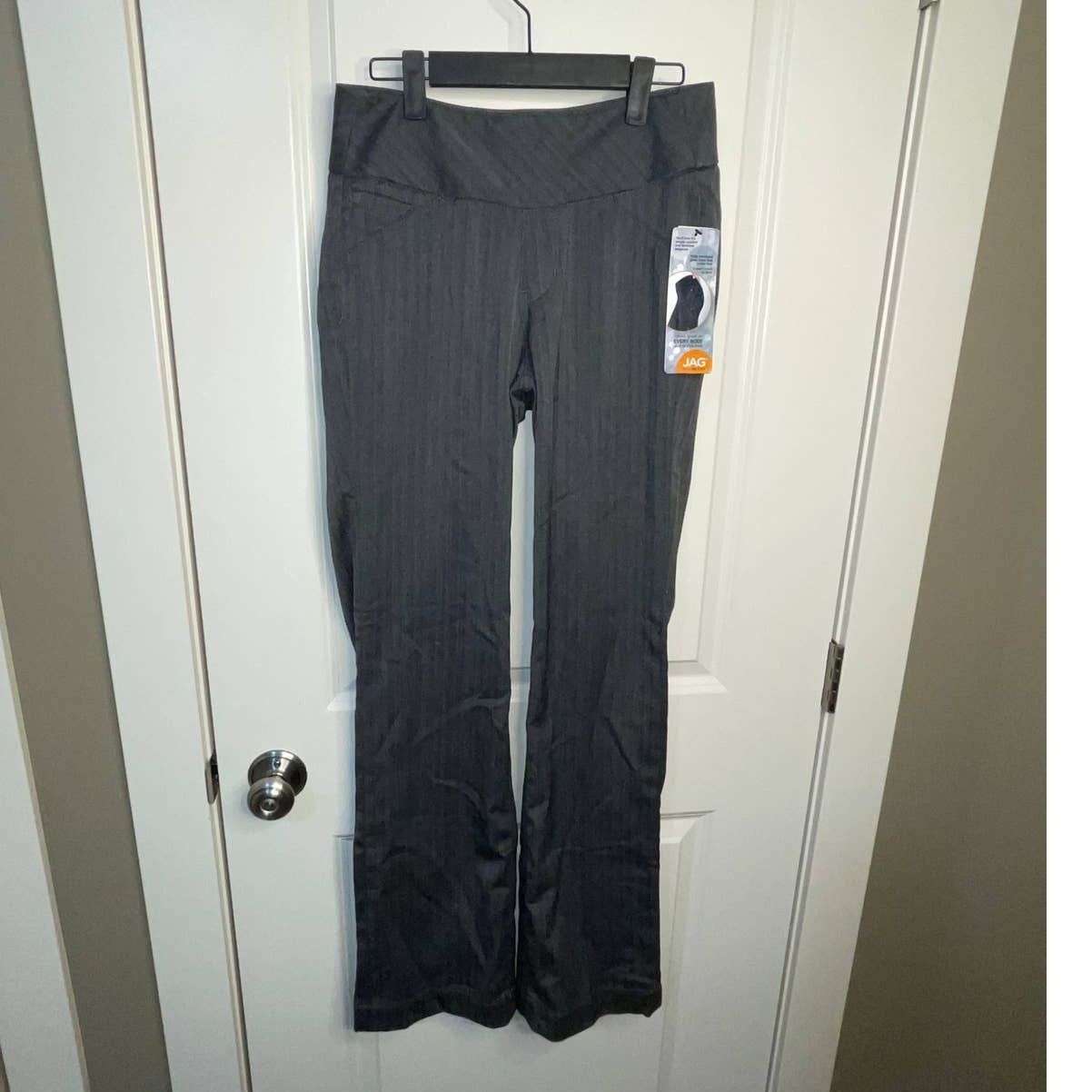 Other Jag Gray Attie Trouser Size 4 NWT Size 28" / US 6 / IT 42 - 1 Thumbnail