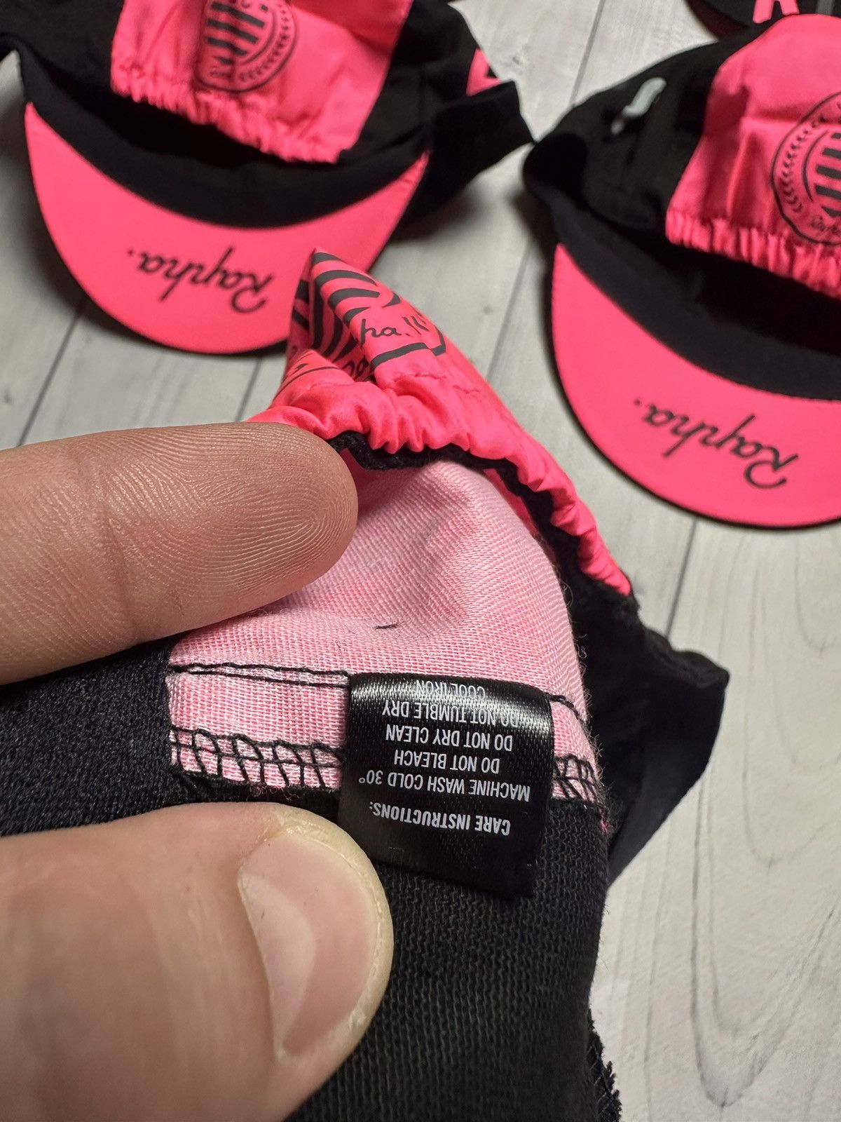 Rapha Rapha cycling club cap rare black/Pink Size ONE SIZE - 9 Thumbnail