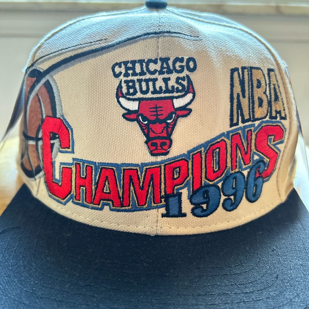 Logo Athletic × NBA × Vintage Vintage 1996 Chicago Bulls Champions NWT Logo Athletic Hat Size ONE SIZE - 2 Thumbnail