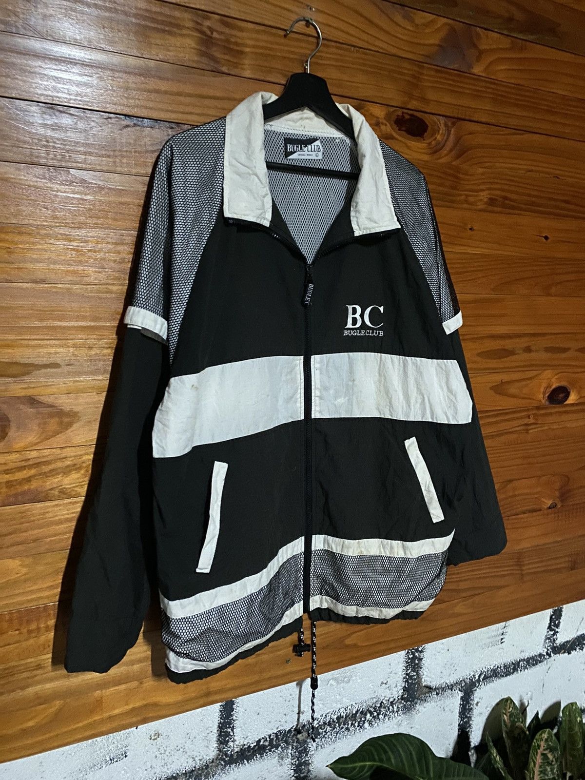 Bugle Boy Vintage Bugle Club Windbreaker | 90s Unisex Black & White Size US L / EU 52-54 / 3 - 6 Thumbnail