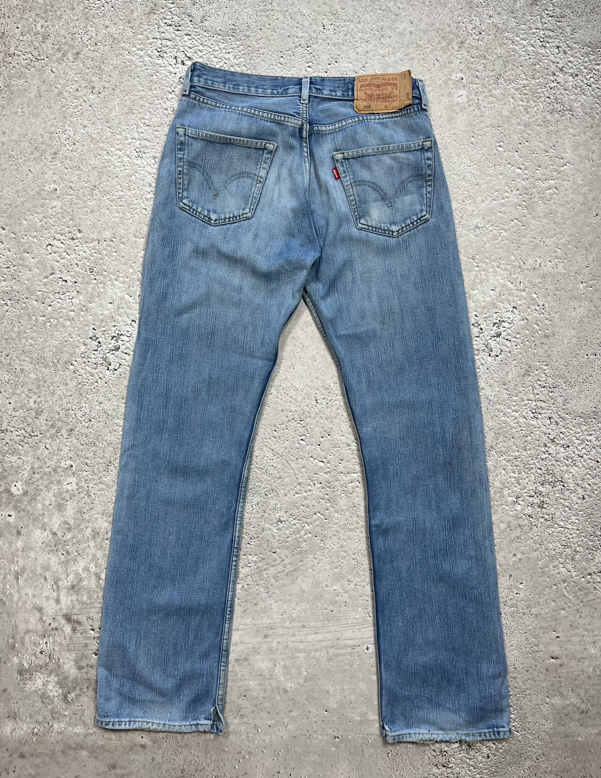 Levi's Vintage Levi’s 501 Light Wash Jeans W32 L34 Made in Romania Size US 32 / EU 48 - 1 Thumbnail