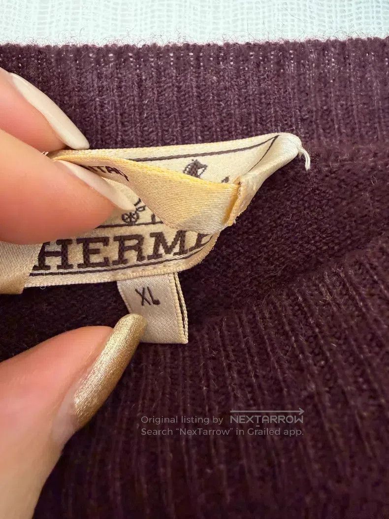 Hermes Hermes Men's Cashmere Sweater with Red Apple Pattern Size US XL / EU 56 / 4 - 5 Thumbnail