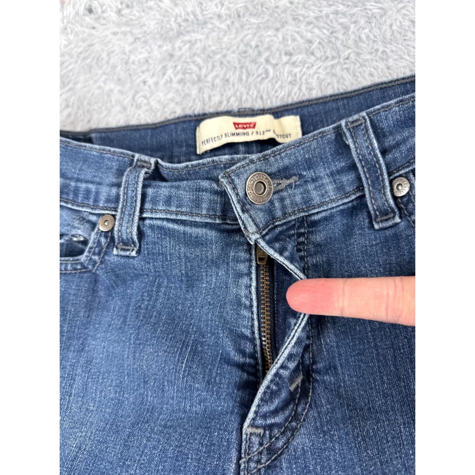 Levi's Levi's Jeans Women Jeans Bootcut Mid 512 Perfectly Slimming Blue 26x27 Juniors 10 Denim Pants Comfort 5-Pocket Modern American 90s? Size 32" / US 10 / IT 46 - 5 Thumbnail