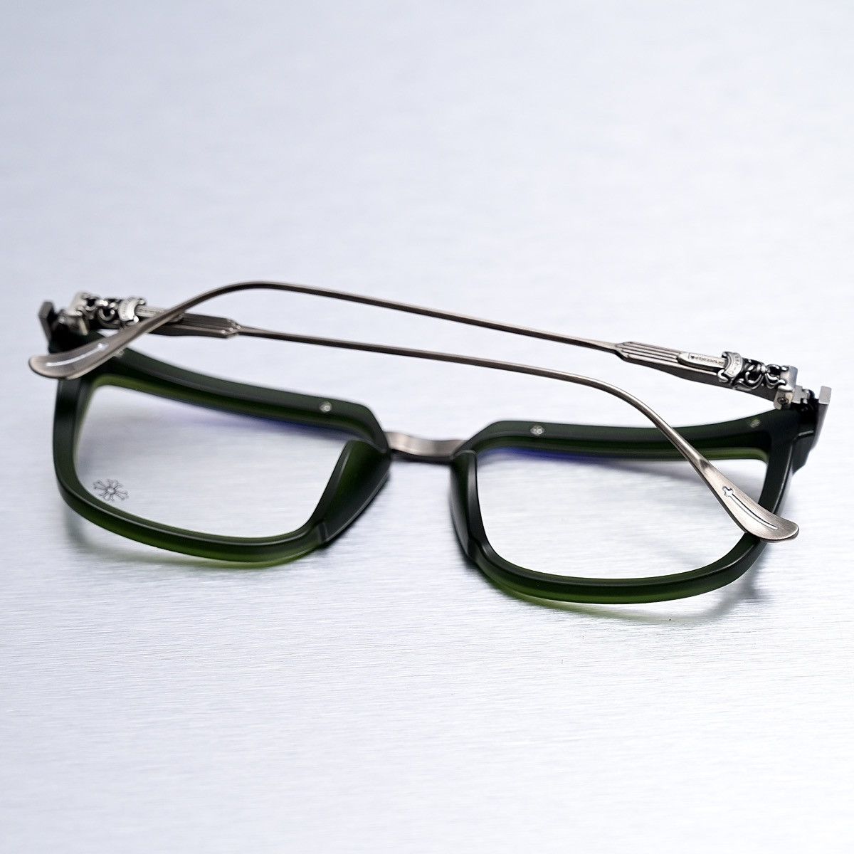 Chrome Hearts CHROME HEARTS TRYDIXAGAIN MATTE DARK OLIVE AG GLASSES Size ONE SIZE - 9 Thumbnail