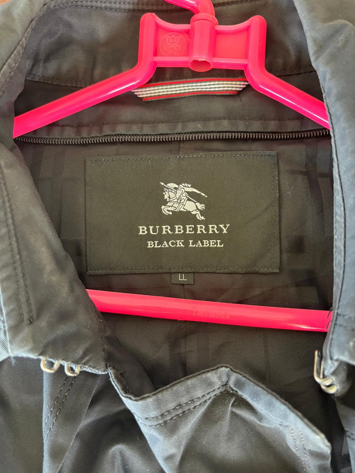 Burberry Burberry Black Label Trench Coat Jacket Design Nice Size US L / EU 52-54 / 3 - 16 Thumbnail
