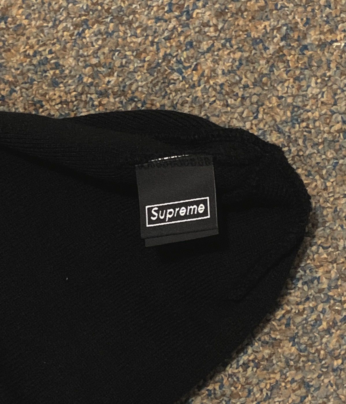 Other Supreme New Era World Famous Beanie Black FW20 Box Logo Hat Size 32 - 4 Thumbnail