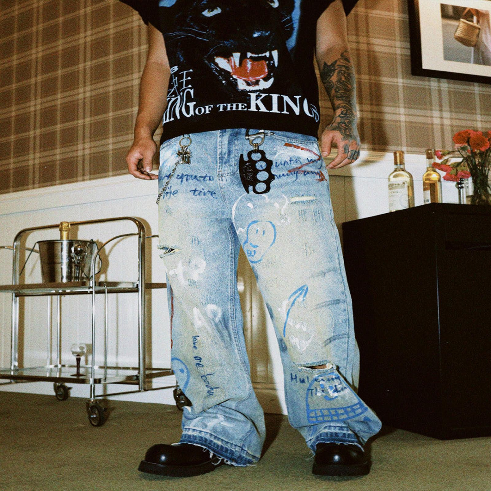 Other Graffiti Distressed Graphic Wide Leg Denim Jeans Size US 30 / EU 46 - 10 Thumbnail