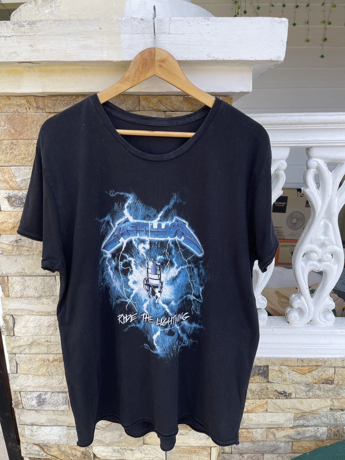 Band Tees Last Drop🔥Vtg y2k Metallica Ride The Lightning Rock Band Tee Size US L / EU 52-54 / 3 - 1 Thumbnail