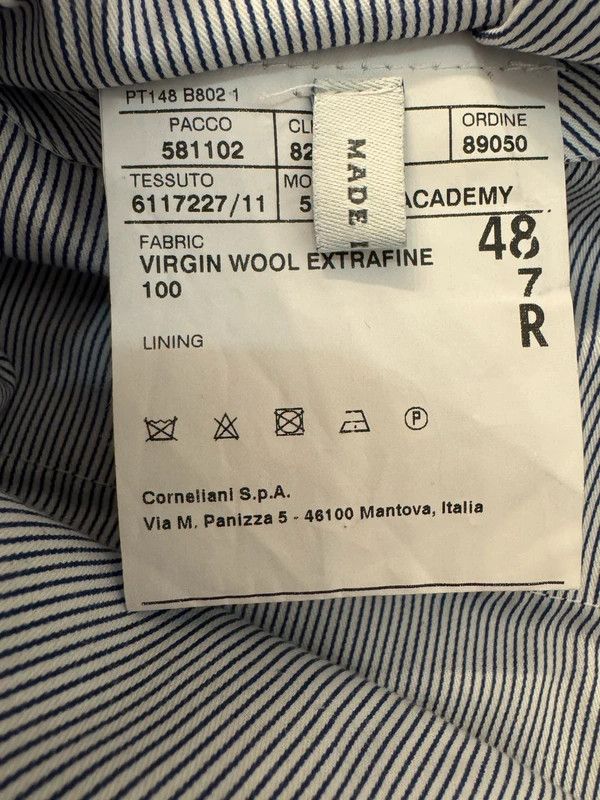Corneliani Corneliani Italy Academy Suit Virgin Wool 48 like new Size 48R - 20 Thumbnail