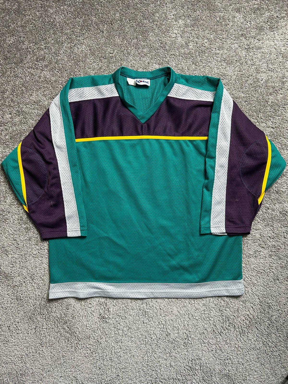 NHL Vintage 70s Kobe Blank Hockey Jersey Made in Canada Size US XL / EU 56 / 4 - 1 Thumbnail