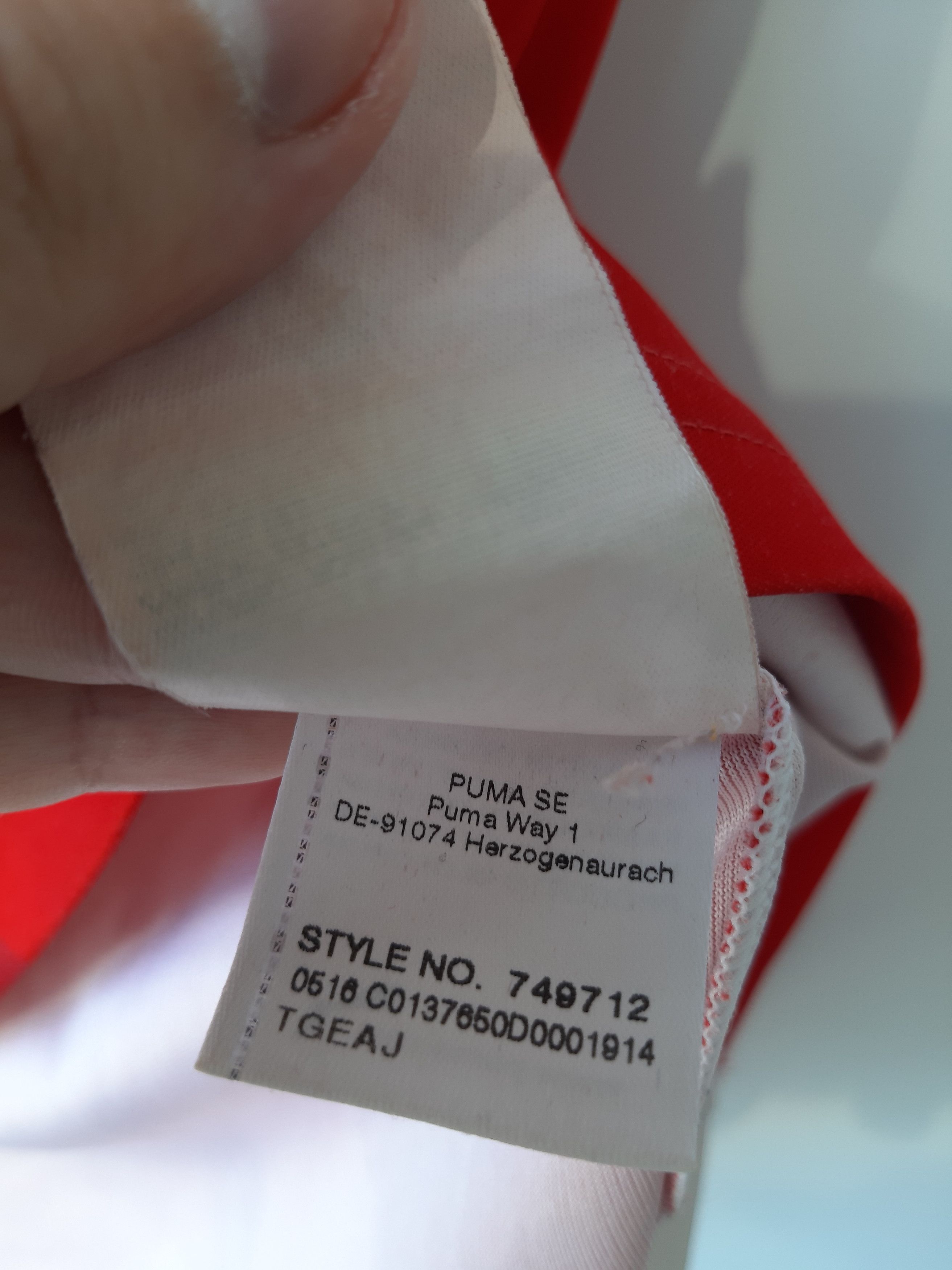 Puma 2016-17 Arsenal Puma Home Shirt Size US M / EU 48-50 / 2 - 7 Thumbnail