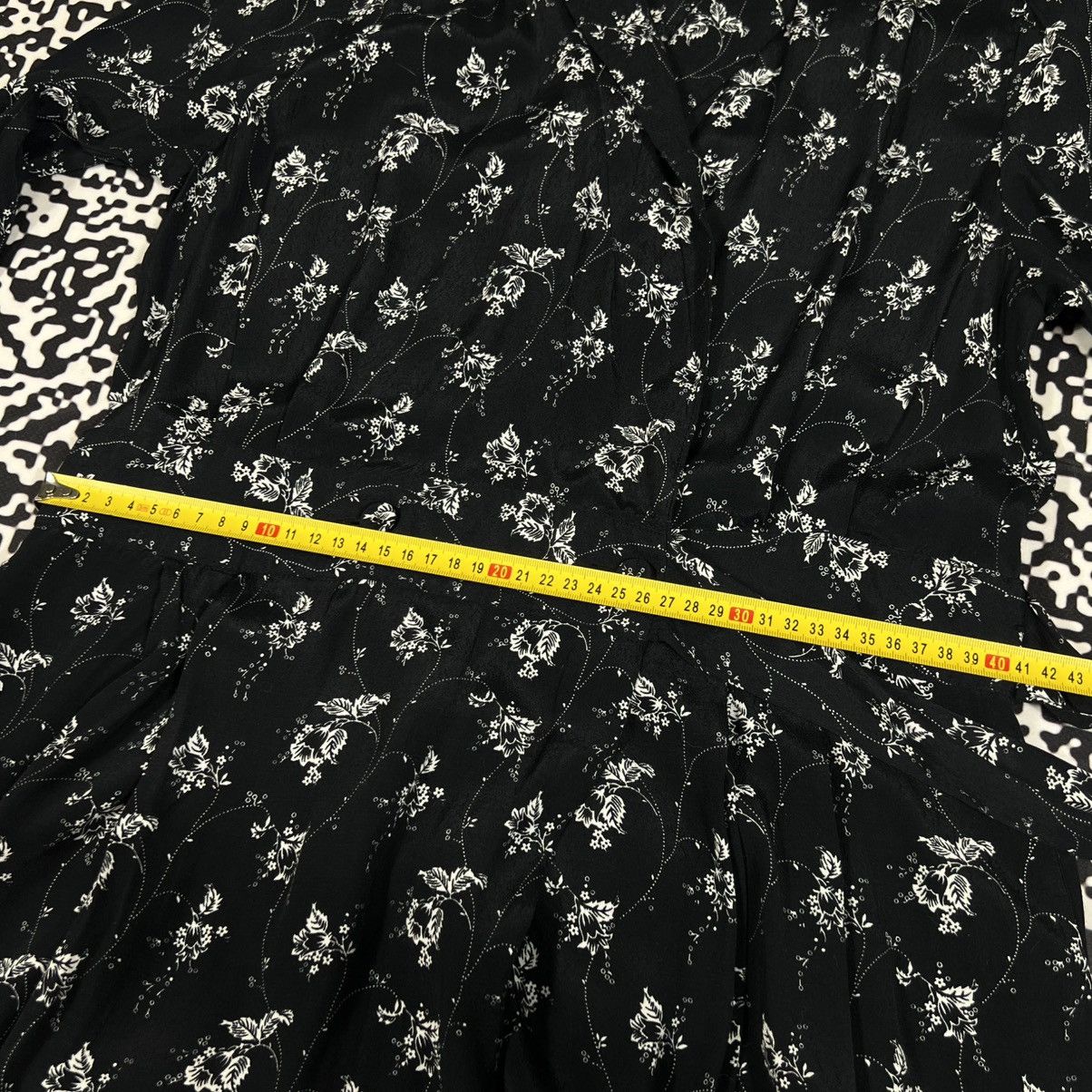 Laura Ashley Vintage Y2K Laura Ashley Archive Floral Flared Maxi Dress Size L / US 10 / IT 46 - 23 Thumbnail