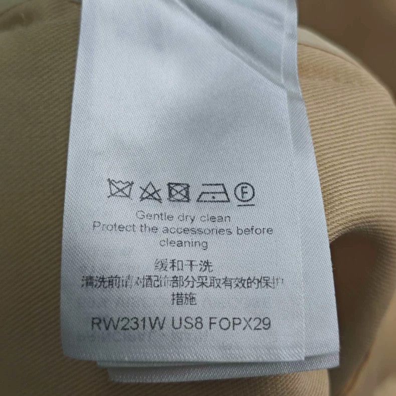Louis Vuitton Louis Vuitton Beige printed leather label viscose and sheep Size 33" - 6 Thumbnail