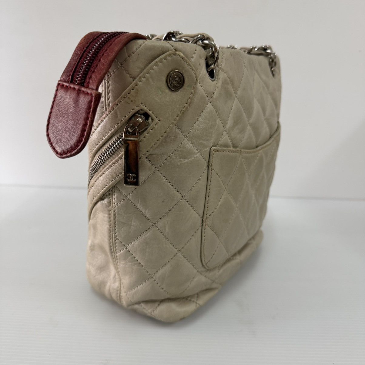 Chanel Chanel Cambon Silver Leather Chain Shoulder Bag Size ONE SIZE - 6 Thumbnail