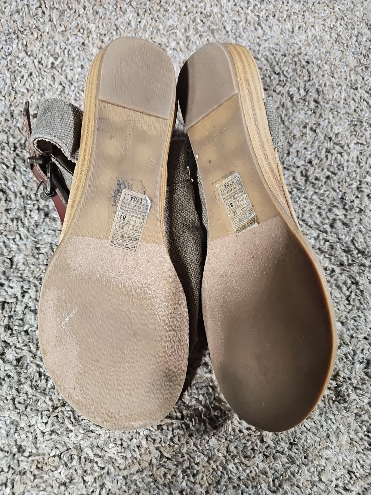 Other Blowfish Malibu Womens Canvas Buckle Zipper Sandal Shoes 8.5 Size US 8.5 / IT 38.5 - 7 Thumbnail