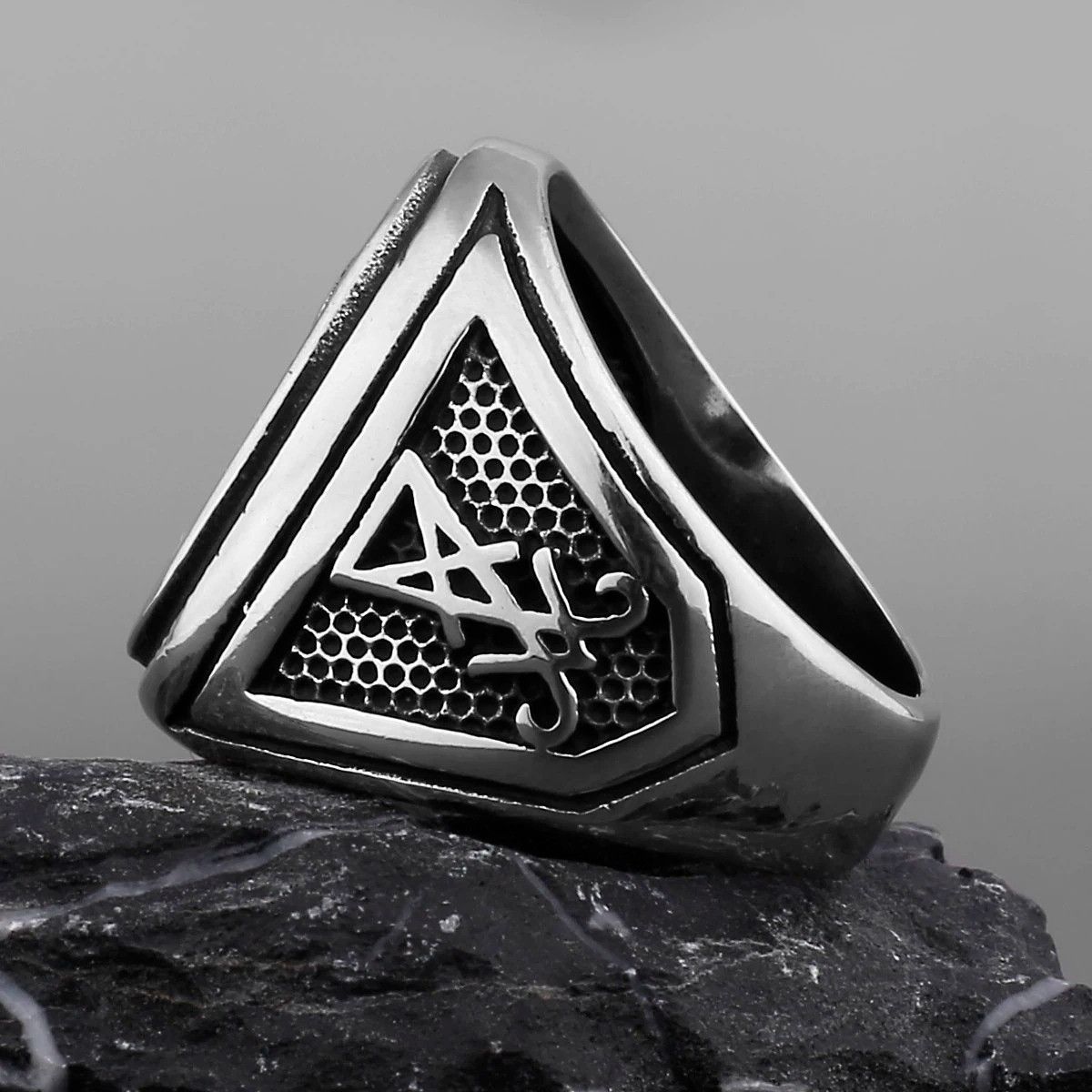 Vintage Vintage Lucifer Signet Ring Size 44 - 3 Thumbnail