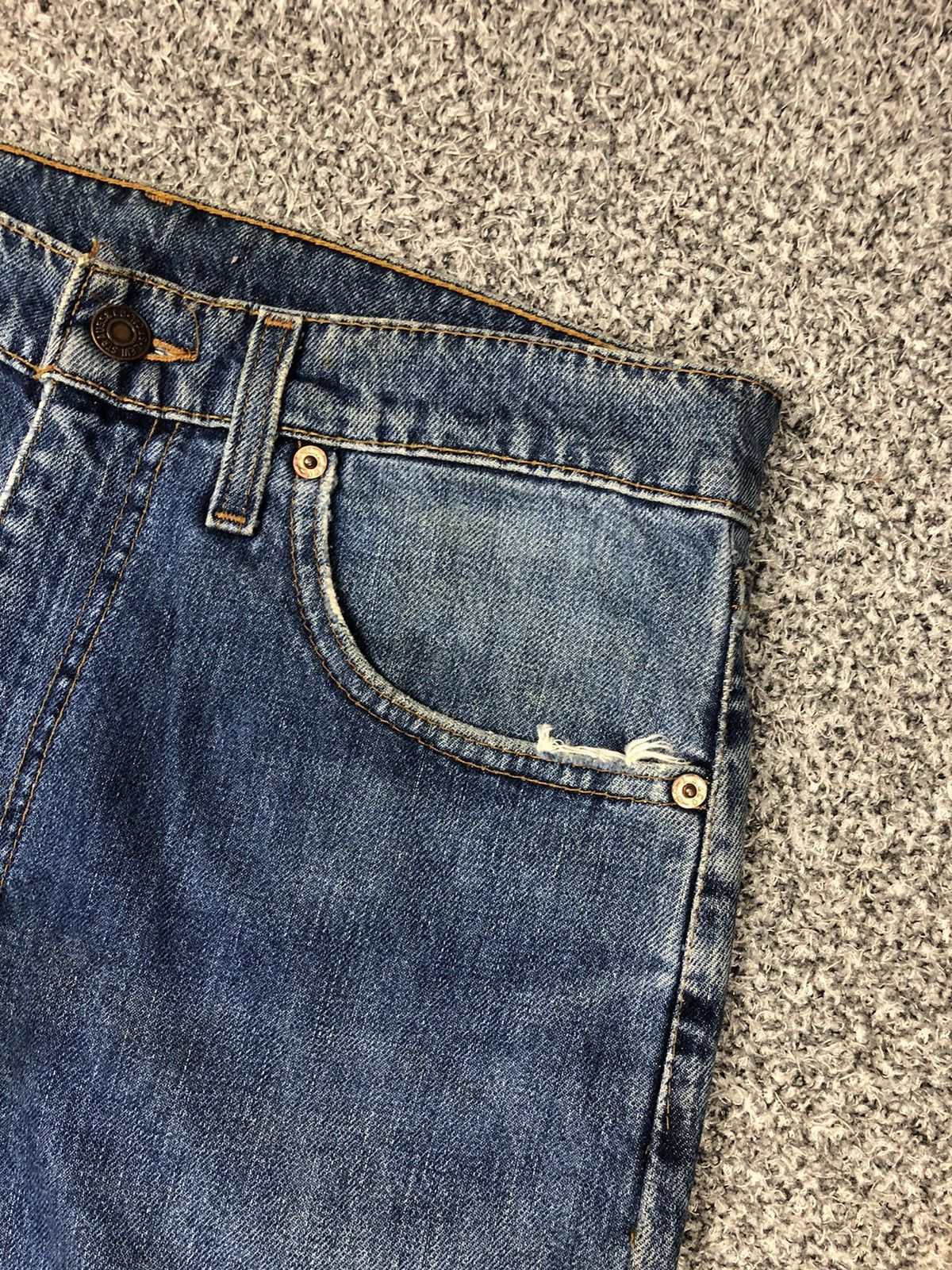 Japanese Brand × Levi's × Vintage Vintage Distressed Levis 519 Made In Usa Jeans Size US 31 - 8 Thumbnail