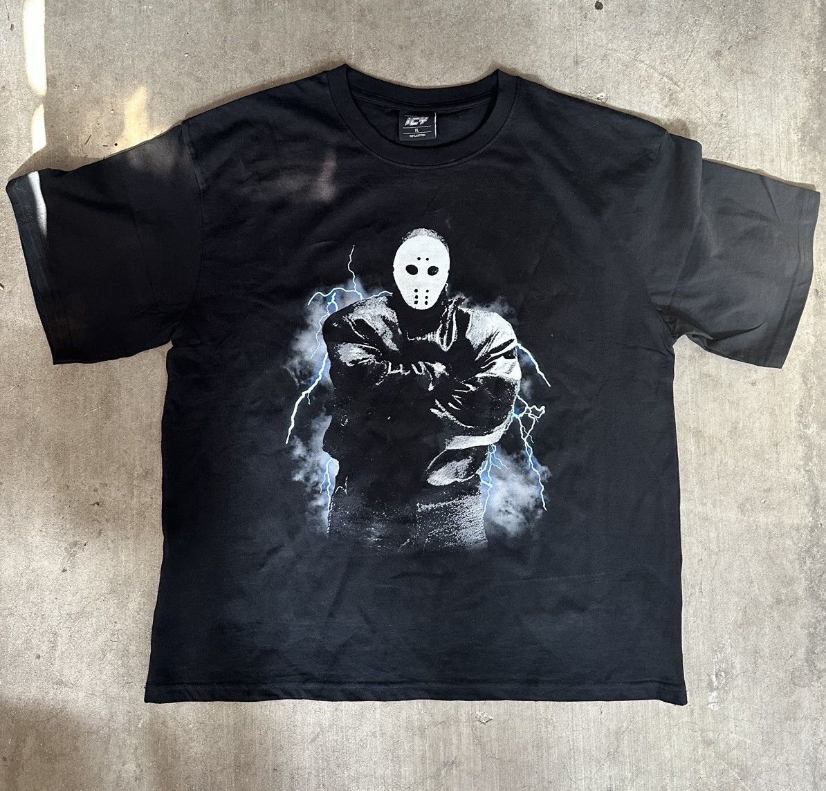 Other Icy Brand: Kanye West Vultures Tee Size US XL / EU 56 / 4 - 1 Thumbnail