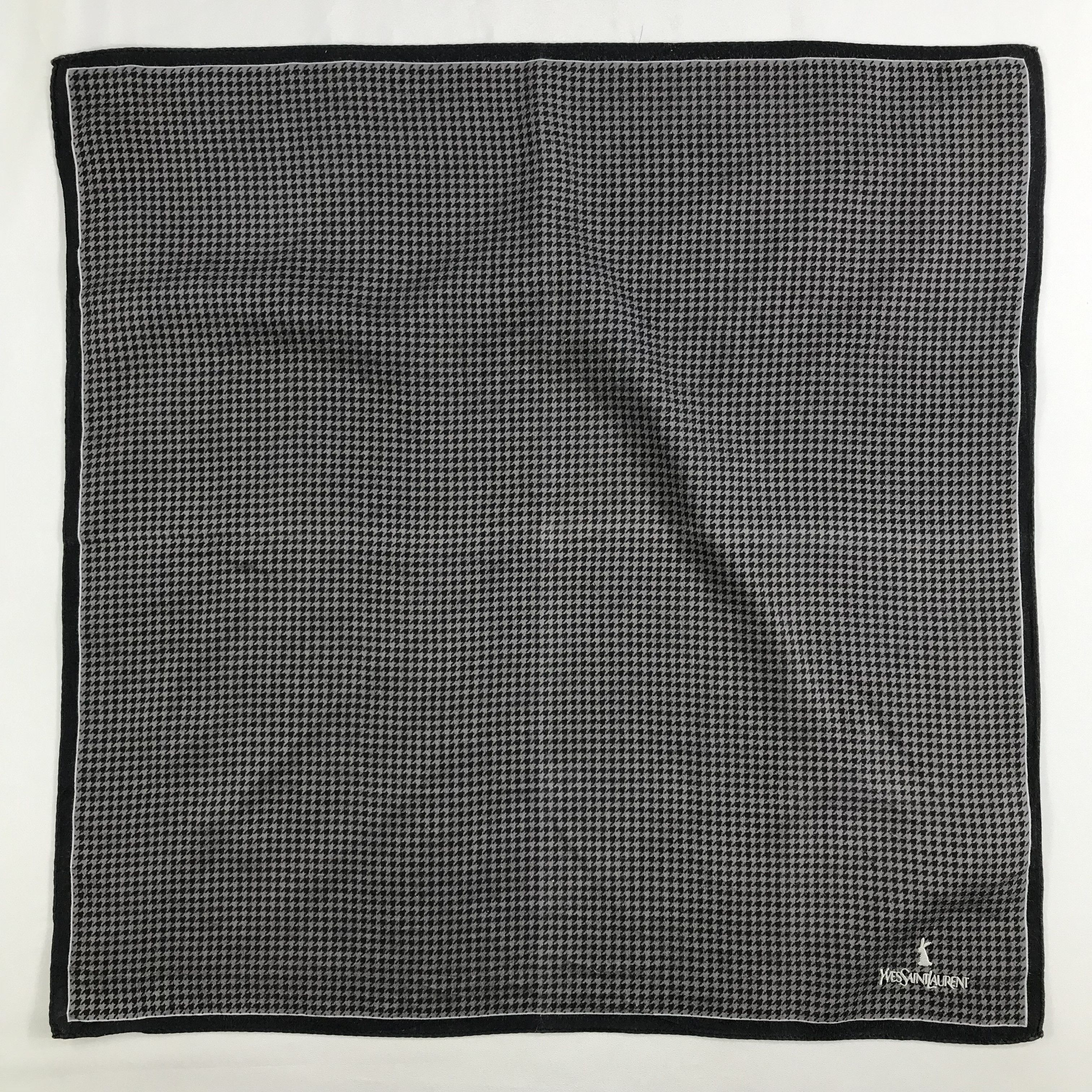 Vintage × Yves Saint Laurent Yves Saint Laurent Bandana / Handkerchief/Neckerchief -S2604 Size ONE SIZE - 1 Thumbnail