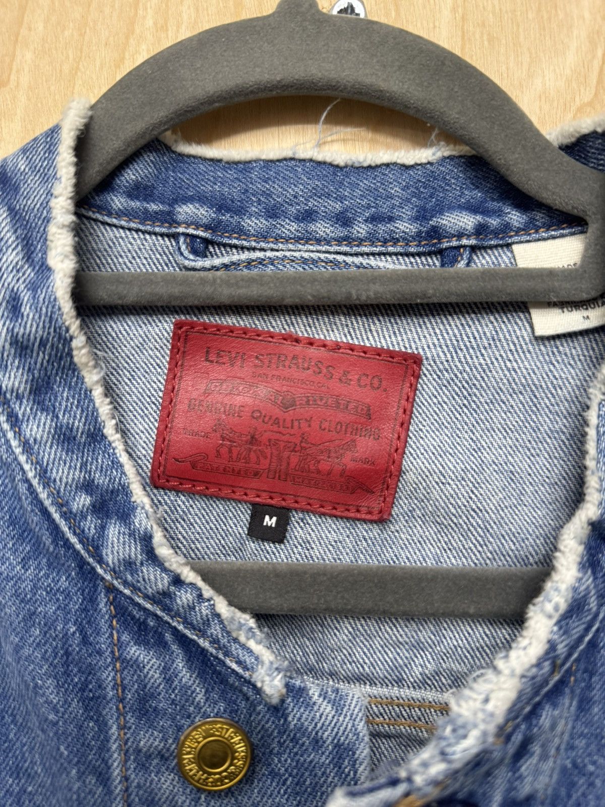 Kith × Levi's Kith x Levis Strawberry Fields Trucker Jacket Washed Blue Size US M / EU 48-50 / 2 - 4 Thumbnail
