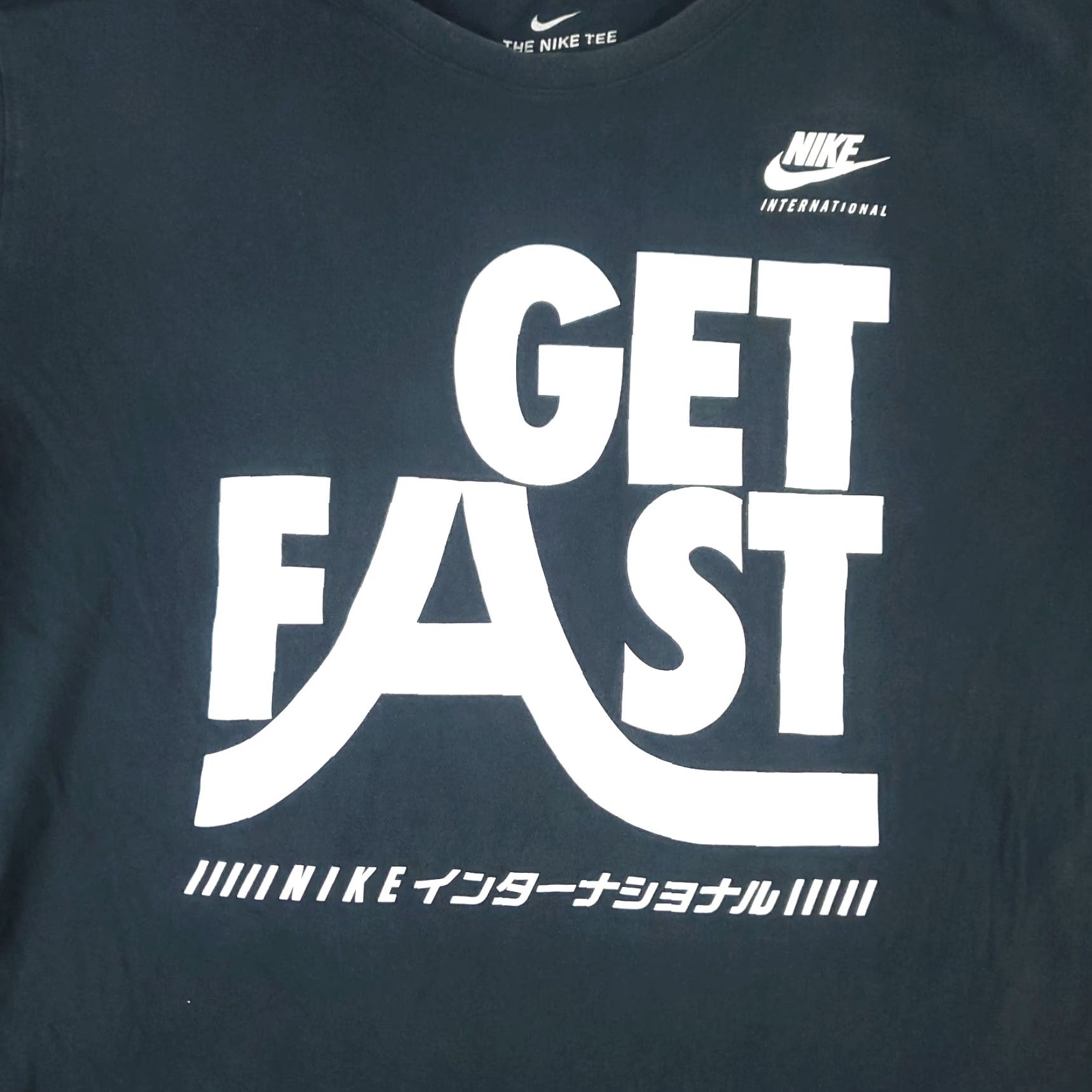 Nike VINTAGE Nike T Shirt Mens XL Black Read Swoosh Short Sleeve Adult Regular Cotton Blend Logo T-Shirt Sports 80s 90s Mens Size US XL / EU 56 / 4 - 2 Thumbnail