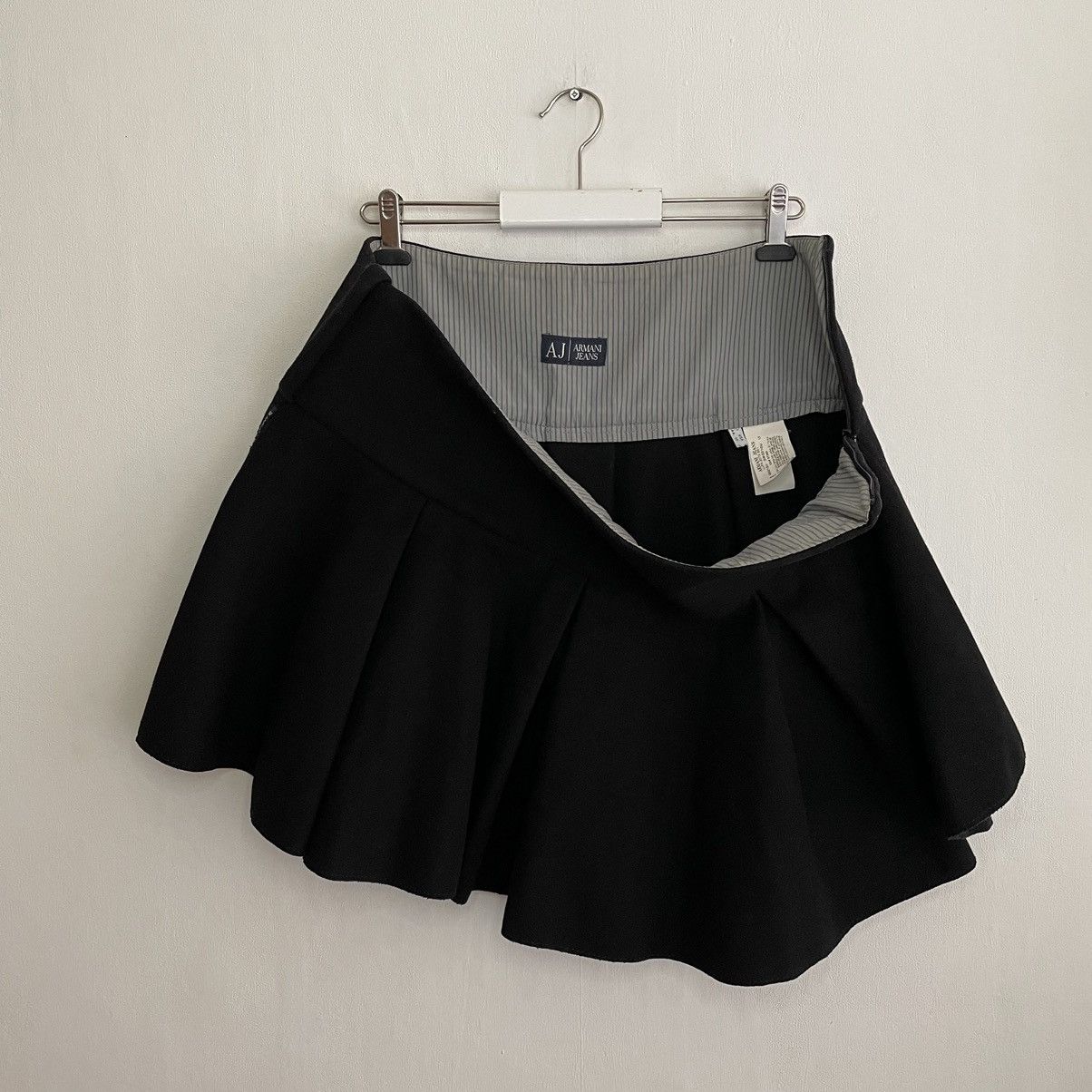 Armani × Emporio Armani × Giorgio Armani Armani Jeans Wool Skirt Size 30" / US 8 / IT 44 - 2 Thumbnail