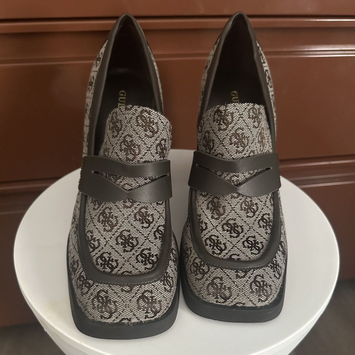 Guess Guess Pumps Size US 9 / IT 39 - 1 Thumbnail