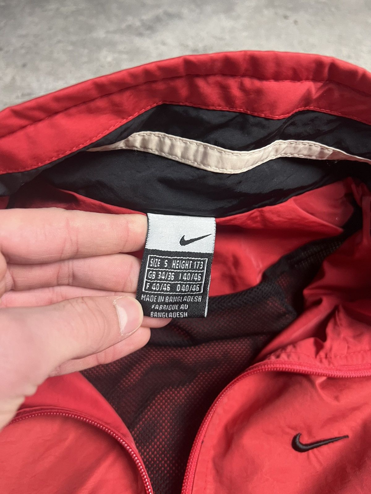 Nike Nike Vintage Track Suit Drill Nylon Mini Swosh Striped Size US S / EU 44-46 / 1 - 6 Thumbnail