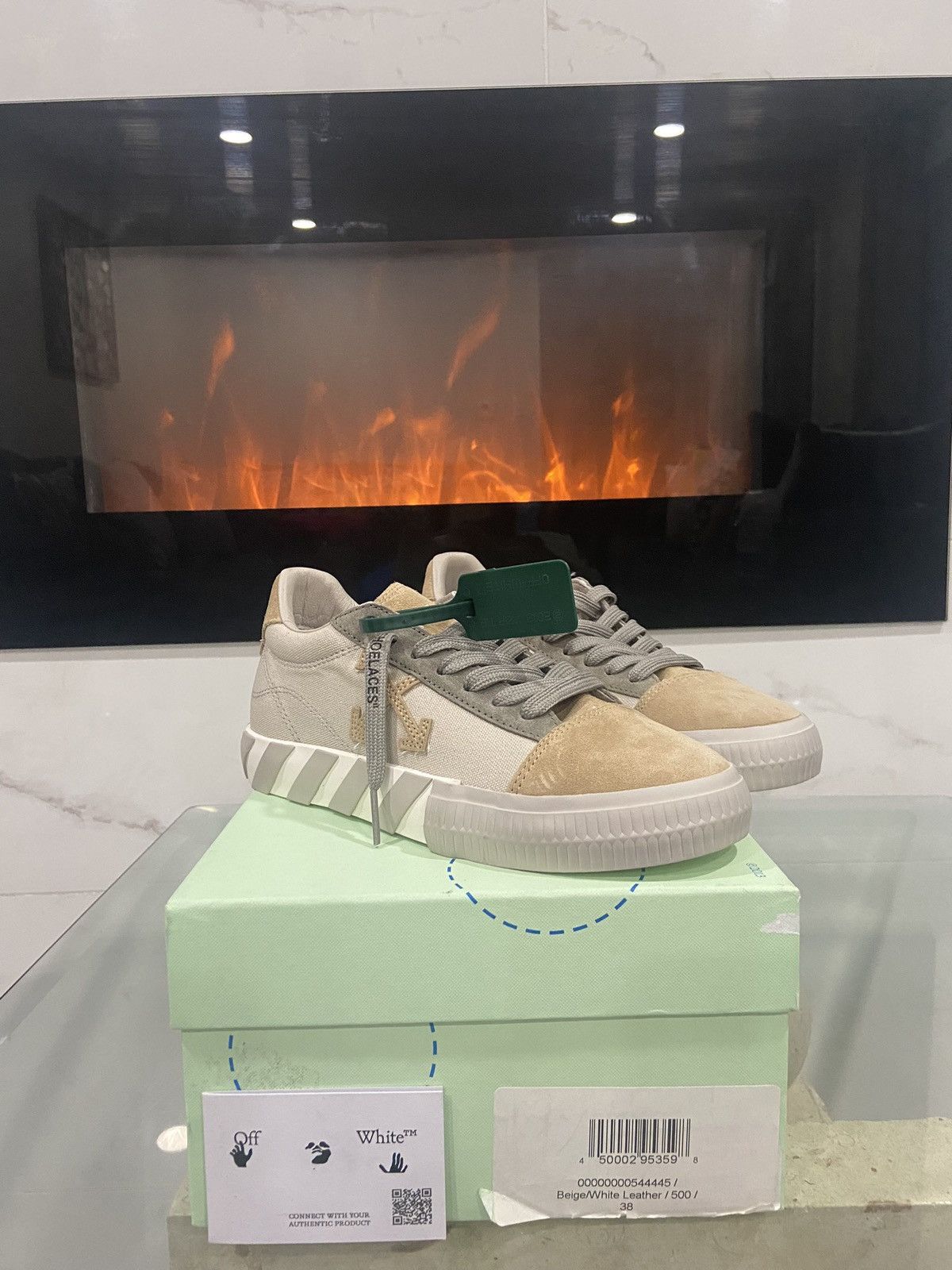 Off-White Off-White Low Vulcanized Sneakers Women’s EU 37 Size US 6.5 / IT 36.5 - 2 Thumbnail