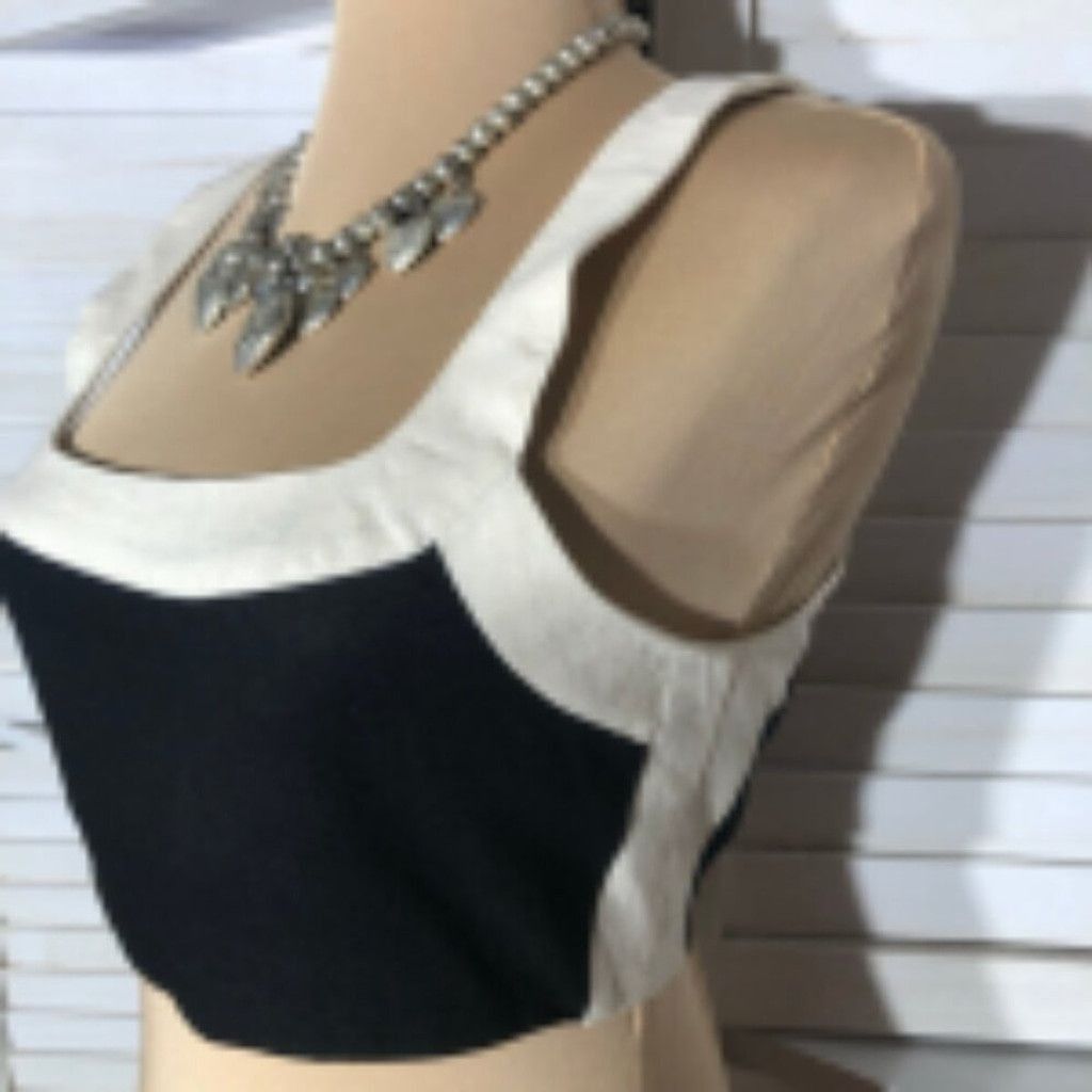 7 For All Mankind Colorblock Cropped Top Square Neckline Black/White sz XS Size XS / US 0-2 / IT 36-38 - 6 Thumbnail