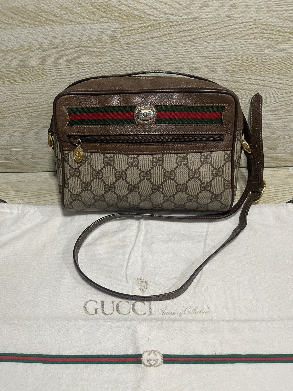 Gucci vintage gucci Size ONE SIZE - 1 Thumbnail