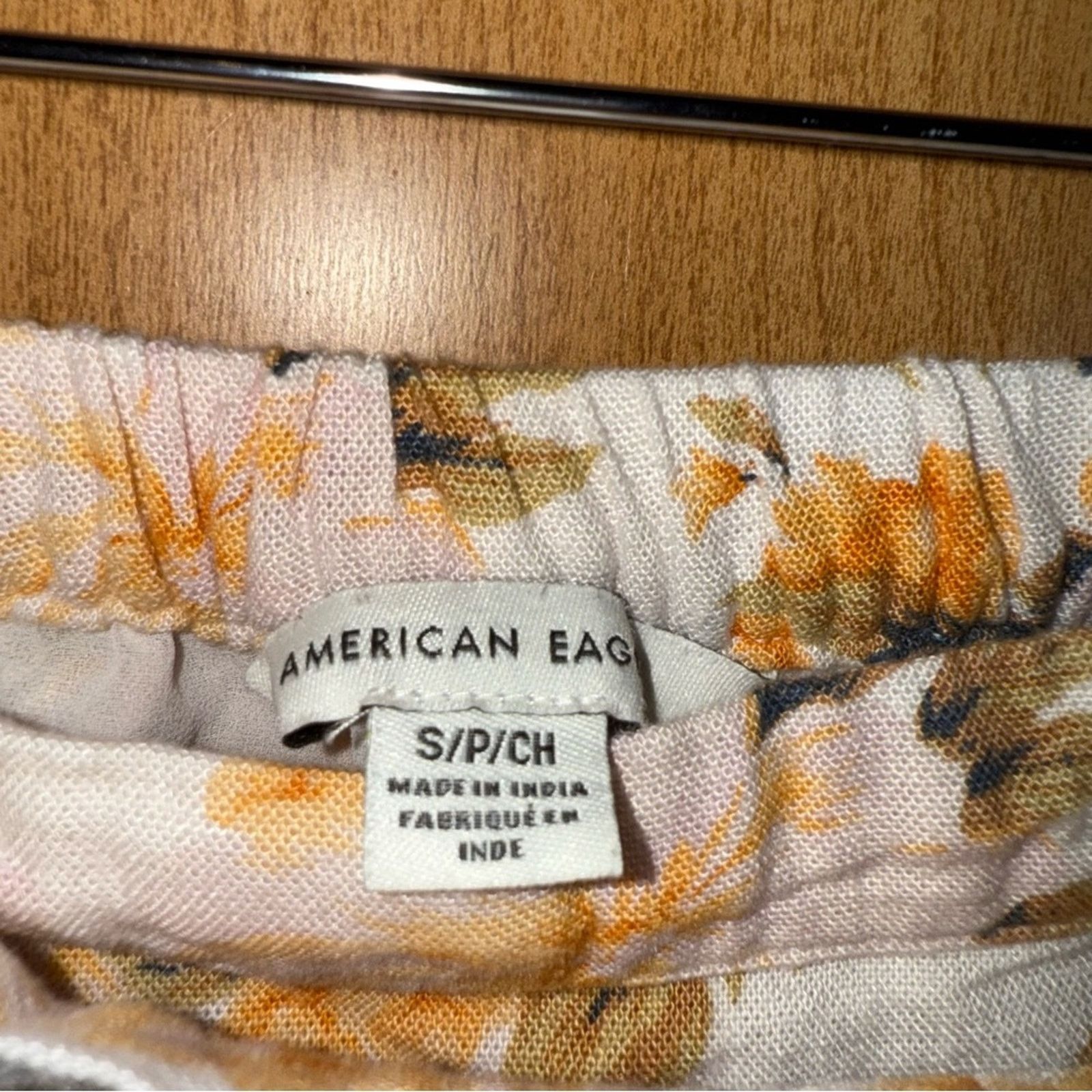 American Eagle Outfitters American Eagle Skirt. Yellow Rose pattern. Size small. Size 28" / US 6 / IT 42 - 4 Thumbnail