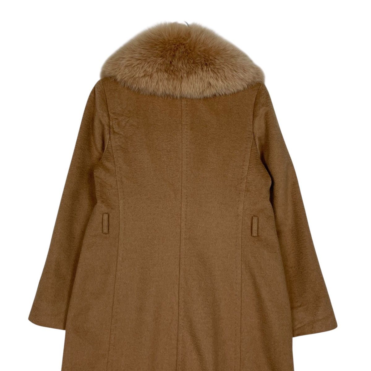 Max Mara Max Mara Brown Coat With Large Fur Collar Size XS / US 0-2 / IT 36-38 - 10 Thumbnail